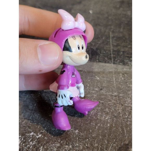 Purple Minnie mouse AS IS race car driver toy figure - Picture 2 of 4
